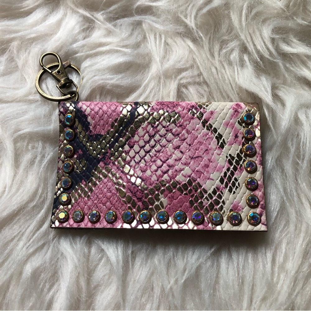 Keep It Gypsy Becca Card Holder - Picture 4 of 5